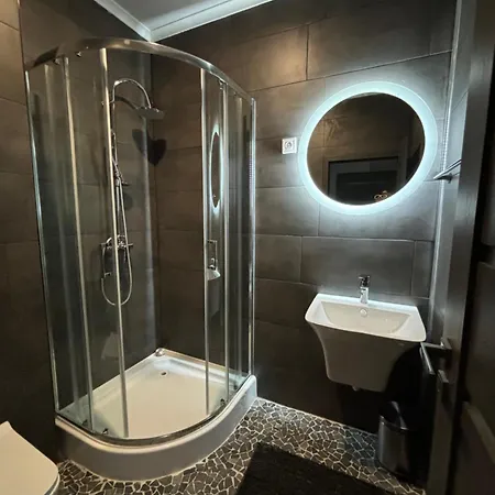 Ellipsum Vendeghaz Miskolctapolca 4* מישקולץ