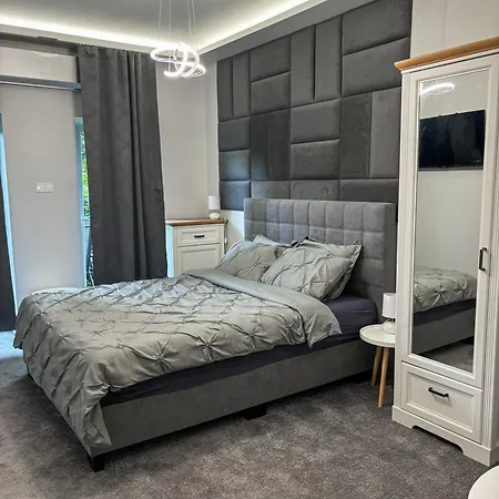 Pensión Ellipsum Miskolctapolca 4*